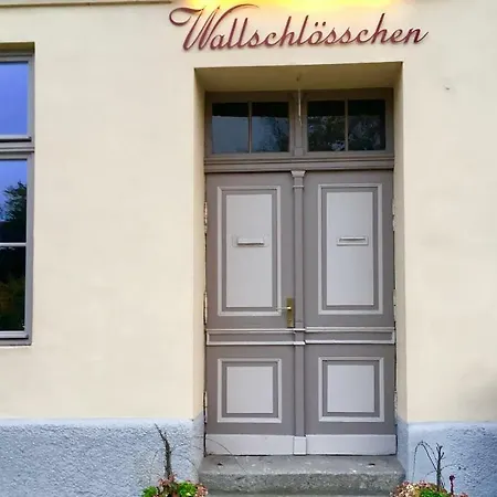 Schloss Benrath Daire *